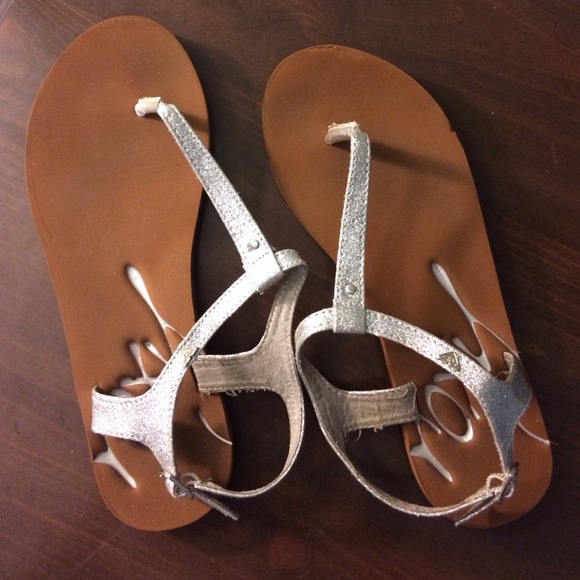 Roxy Brown and Silver Sandals