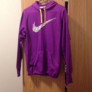 Nike Dri-fit hooded sweatshirt