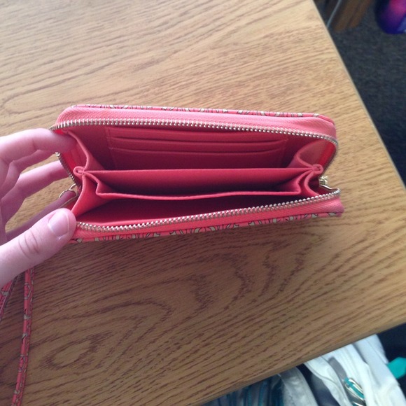 Wallet - Picture 2 of 3