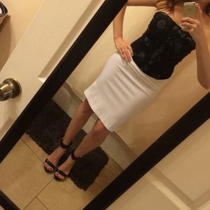 White pencil skirt