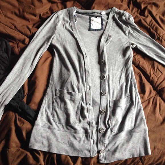 American eagle cardigan