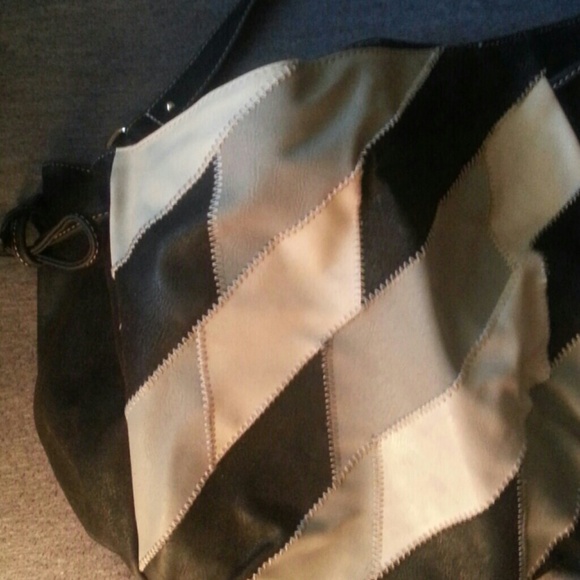 NYC hobo bag - Picture 3 of 3