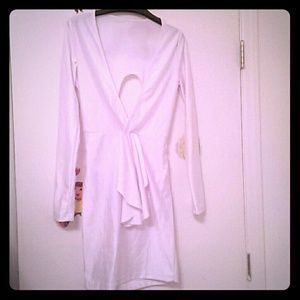 Short white cut out dress !