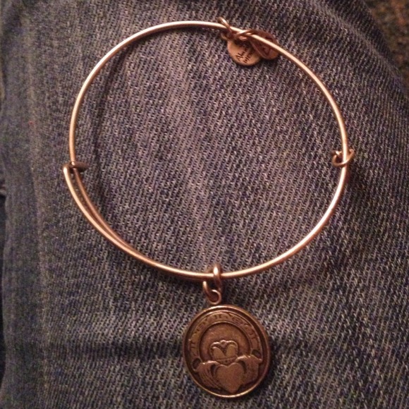 Alex and ani bracelet claddagh symbol silver