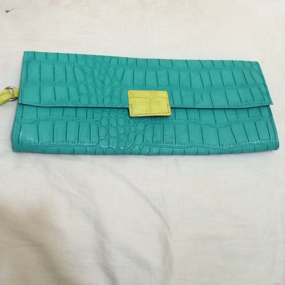 Faux Croc Wristlet Clutch