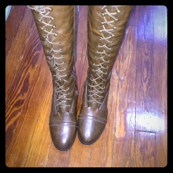 Urban OG riding lace up boots