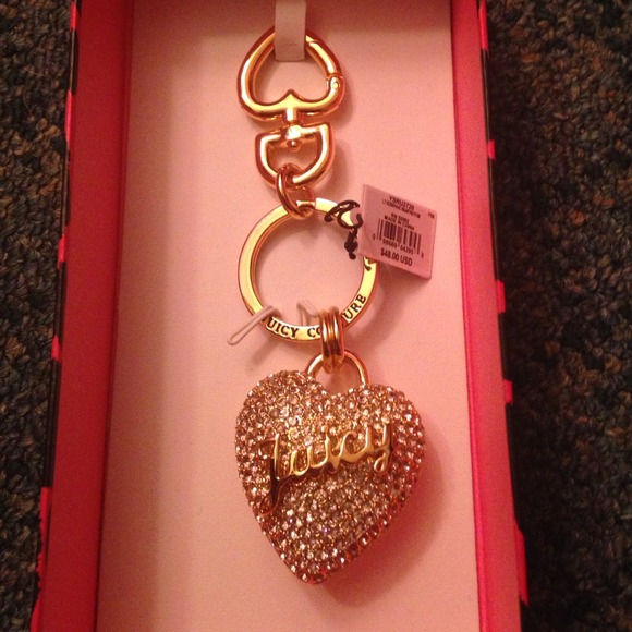 NWT Juicy Couture key chain pink heart