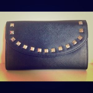 Edgy Charcoal black studded clutch! NEW💕🎉
