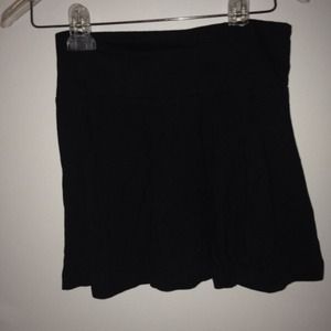 🙌SOLD ON VINTED🙌Black skater skirt