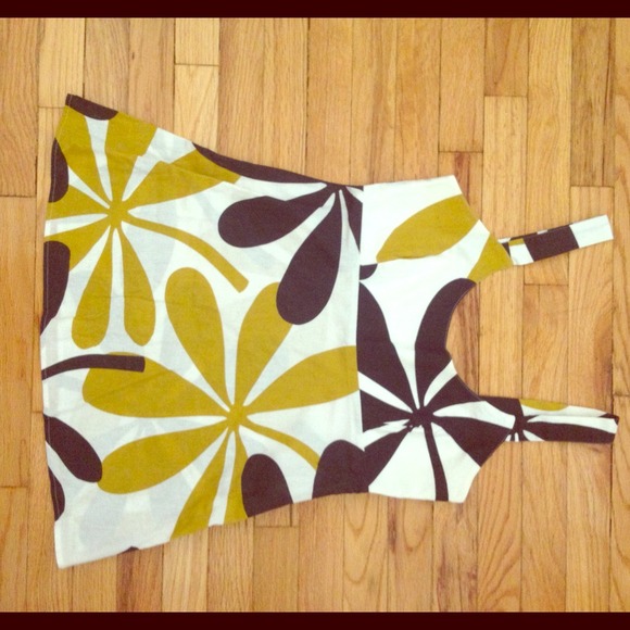 Floral print tank top