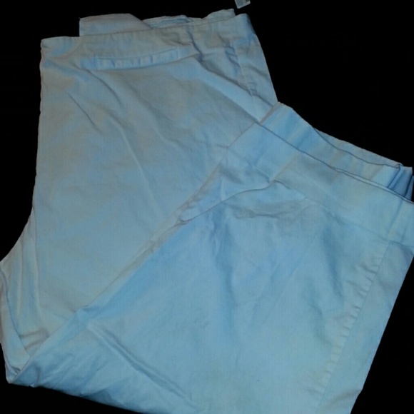 Cute spring White capri dress pant