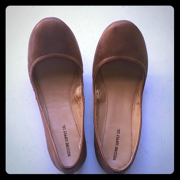 ❌Bundled -Mossimo Supply Co caramel ballet flats - Picture 1 of 2