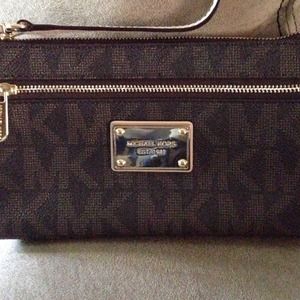 Large Michael Kors Wristlet