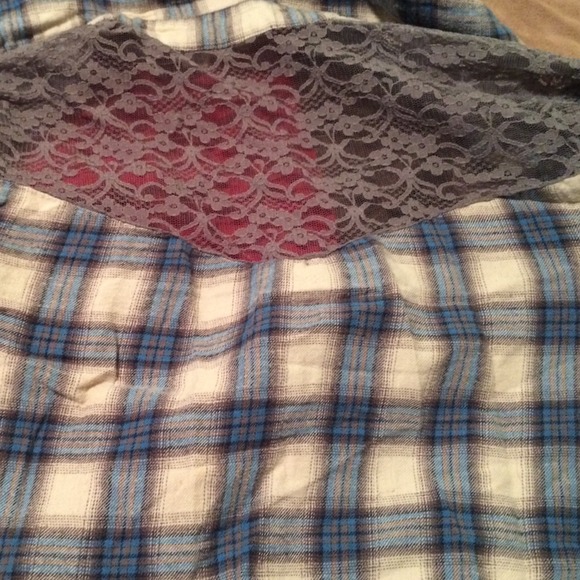 To small - Picture 3 of 3