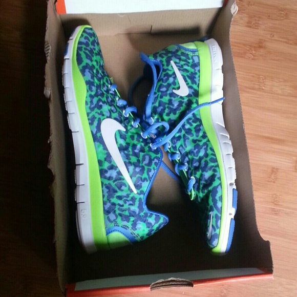 SOLD Nike Free 5.0 leopard green and blue