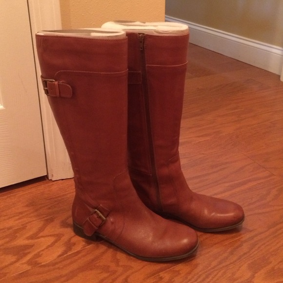 SOLD Brown Riding Boots