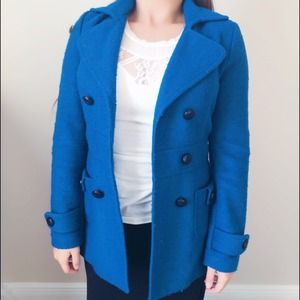 ‼️BUNDLE TRADE‼️ Teal Peacoat + Red Top