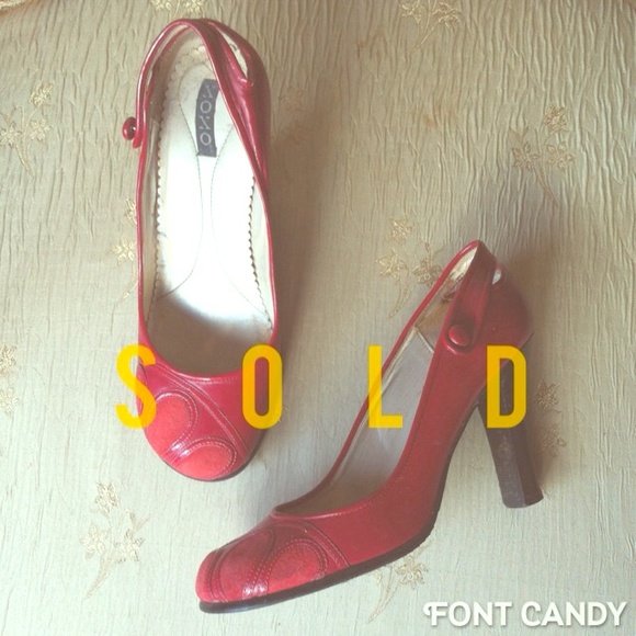 XOXO Red heels, suede design