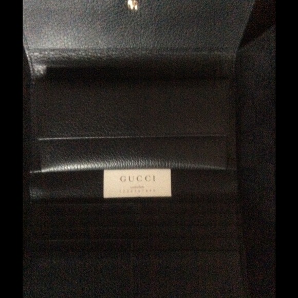 Gucci bag and wallet - Picture 3 of 3