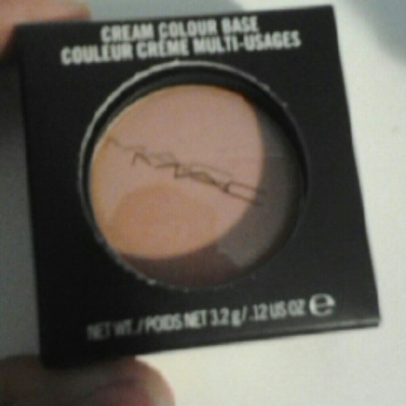BUNDLE MAC cream base, foundation n concealer