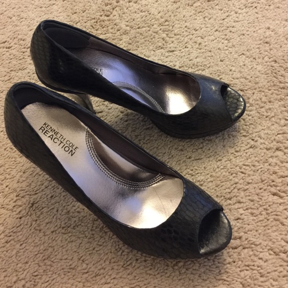 Kenneth cole shoes