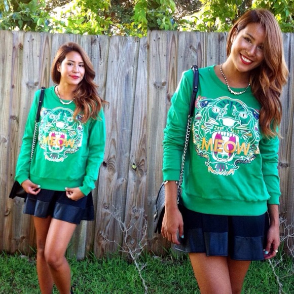 Meow Green Sweatshirt from Cotton On