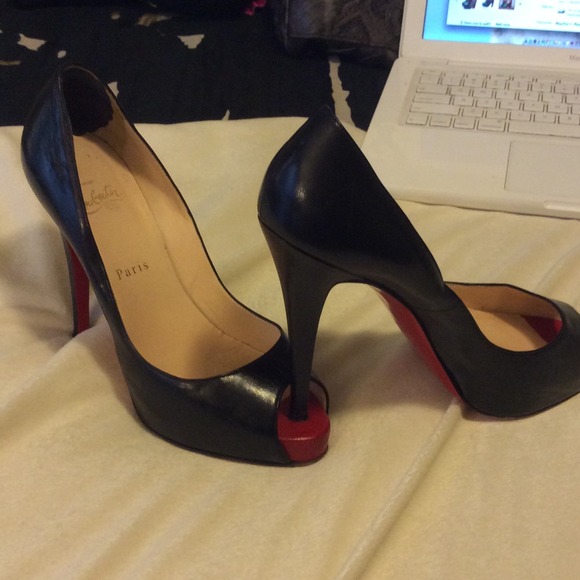 Christian LOUBOUTINS BUNDLE FOR BONNIBELLA!