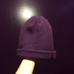 Core Basics beanie by Vans Off The Wall