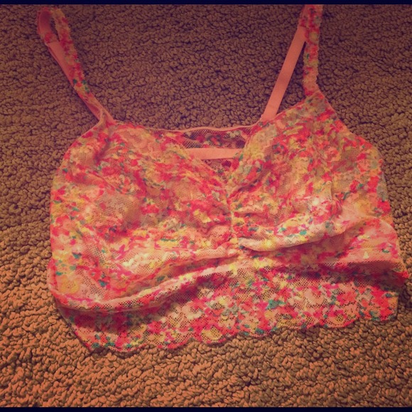 VS Bra