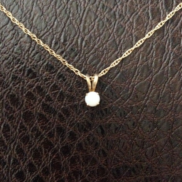14k opal necklace