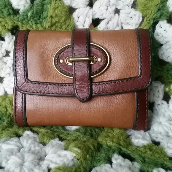 Fossil wallet