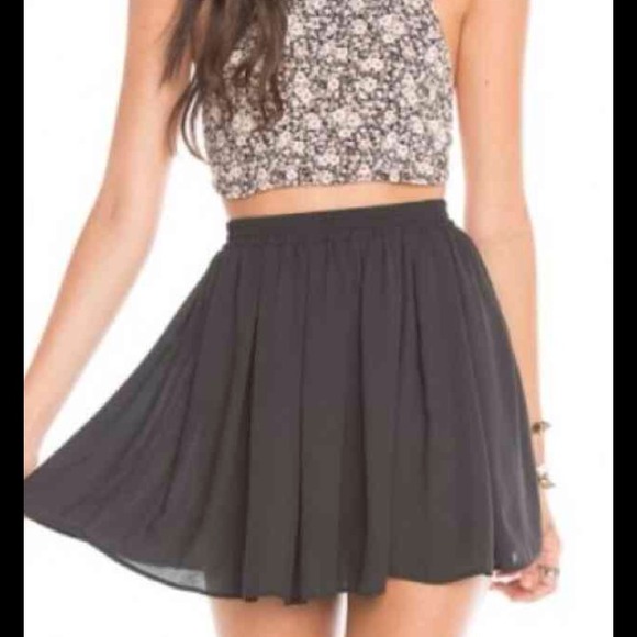 Brandy Melville Black Skirt