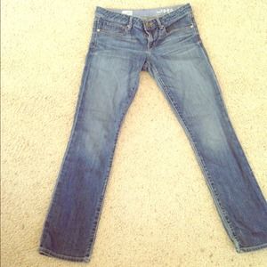 Gap Straight Leg Jeans 💞