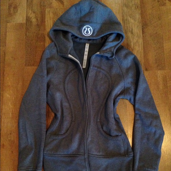 Lululemon sparkle grey Scuba hoodie