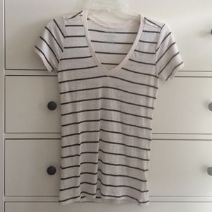 Cute striped v-neck