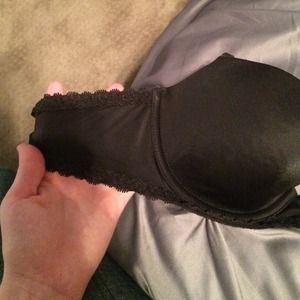 Black Victoria secret bra
