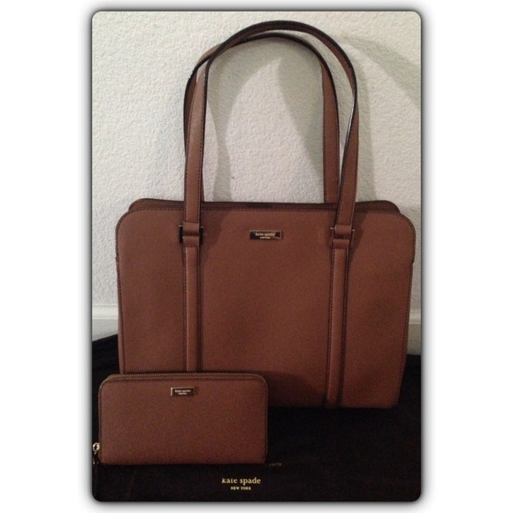 ❤️SOLD❤️   BNWT Kate Spade Wallet - Picture 4 of 4