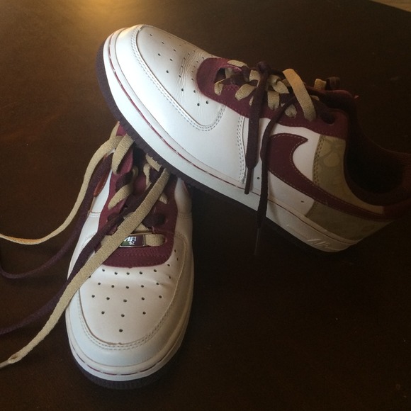 Nike shoes