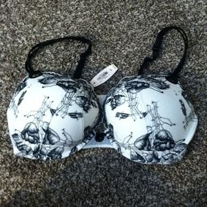 Victoria's Secret bra.