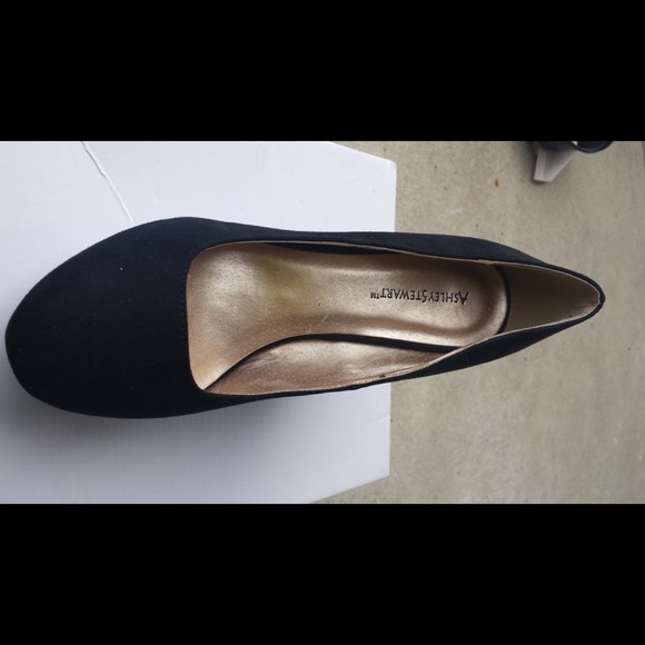 Ashley Stewart Faux Suede Color Block Wedge - Picture 4 of 4