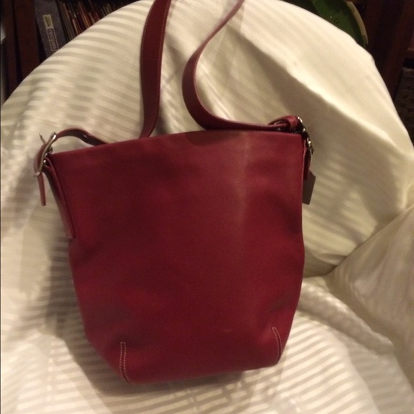 🎄Authentic Coach Legacy Red Duffle🎄🎄