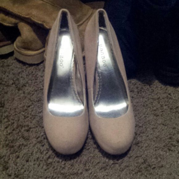 3" tan heels