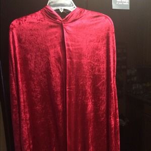 Halloween Red cape