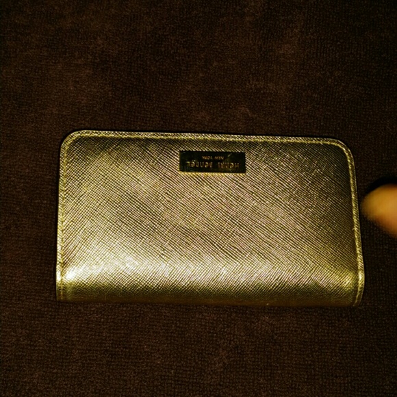 Luxury IPhone/Wallet
