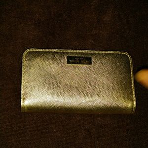 Luxury IPhone/Wallet