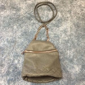 Urban outfitters kimchi blue bucket bag