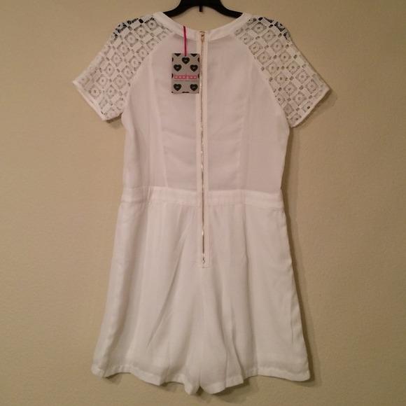 Boohoo Dresses - White Embroidered Romper, Boohoo, Sz 8 Boohoo Dresses - White Embroidered Romper, Boohoo, Sz 8