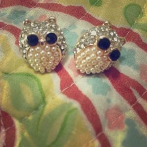 Owl Faux Pearl & Rhinestone Stud Earrings