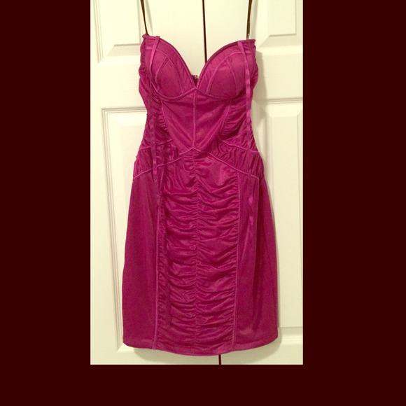 Bebe Magenta/Fuchsia Party Dress