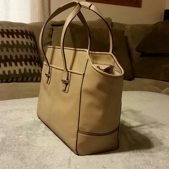 *******SOLD********SOLD*******SOLD******** - Picture 2 of 4